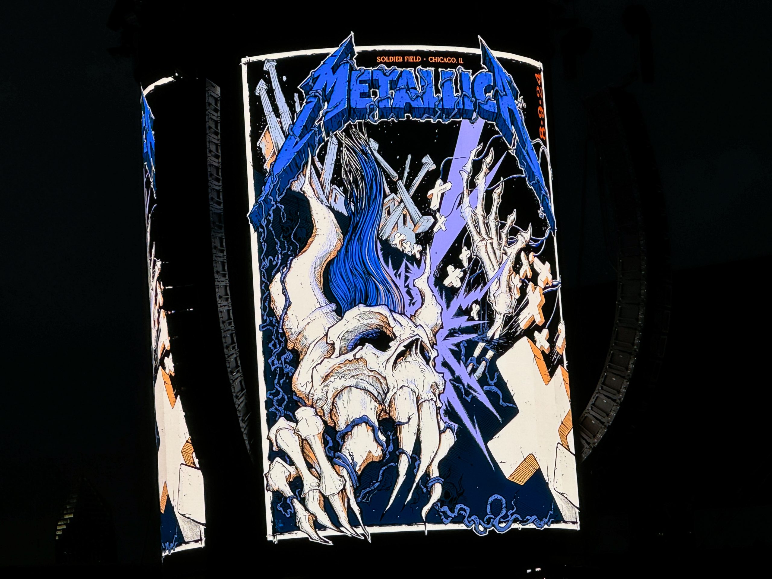 Metallica’s promo art for this tour has a woodcut/illustration feel, which I love.